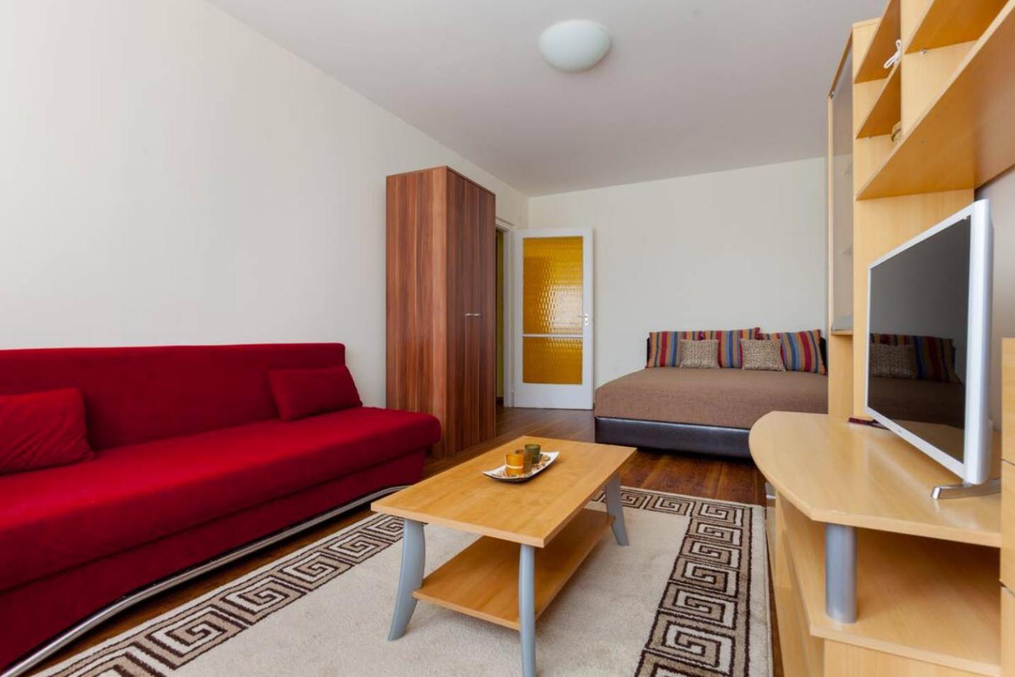 Margaret Apartment *